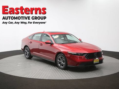 Used 2023 Honda Accord EX image 49