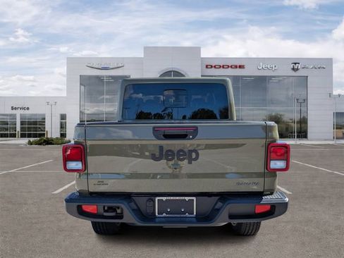 New 2026 Jeep Gladiator Mojave AWD/4WD image 4