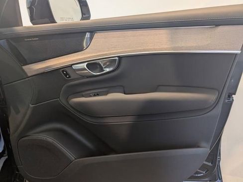 New 2026 Volvo XC90 B6 Plus w/ Protection Package Premier AWD/4WD image 30