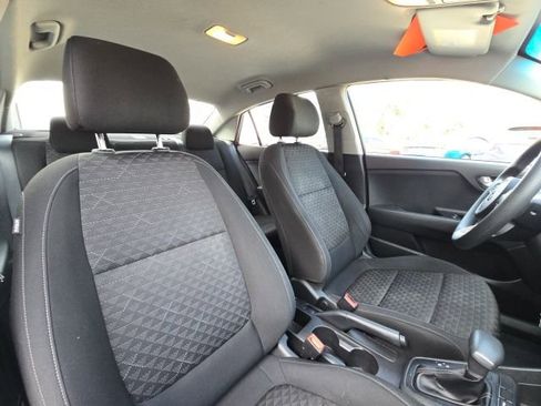 Used 2021 Kia Rio LX image 15