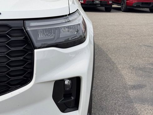 New 2026 Ford Explorer ST-Line image 8