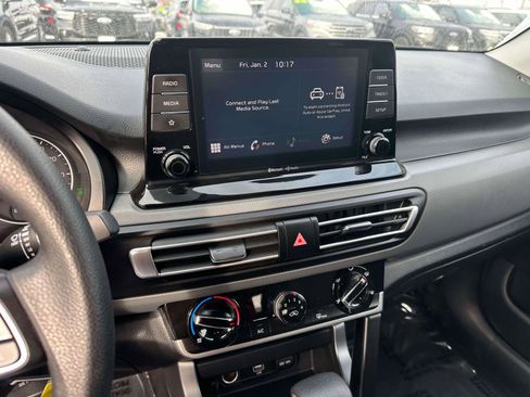 Used 2022 Kia Seltos LX image 25