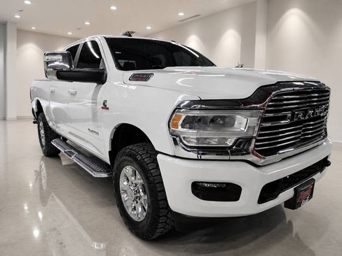 Used 2023 RAM 2500 Laramie AWD/4WD image 7