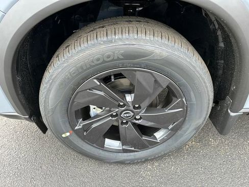 New 2026 Nissan Rogue SV w/ Cold Weather Package AWD/4WD image 8