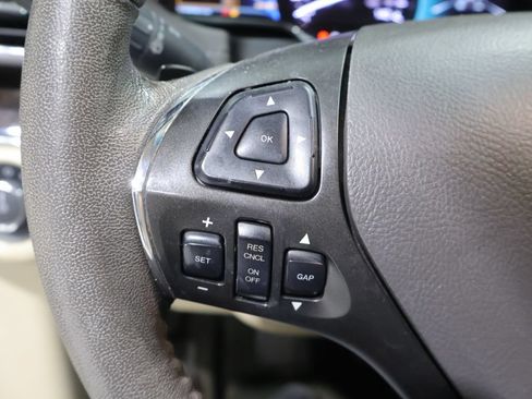 Used 2019 Lincoln MKT AWD image 40