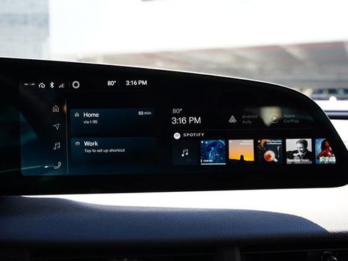 Used 2024 Lucid Air Touring AWD/4WD image 26