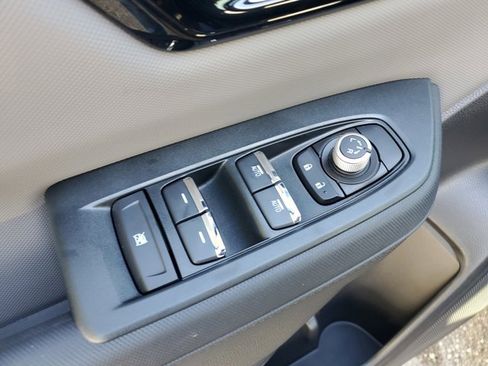 Used 2025 Subaru Forester Sport image 16