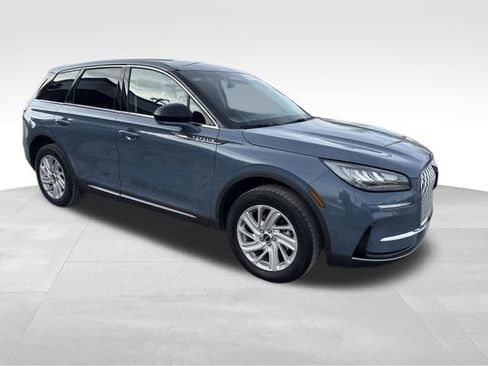 Certified 2023 Lincoln Corsair FWD image 11