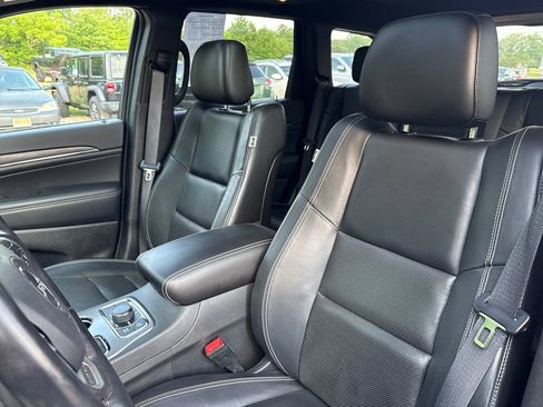 Used 2021 Jeep Grand Cherokee Limited w/ Quick Order Package 28K 80th AWD/4WD image 13