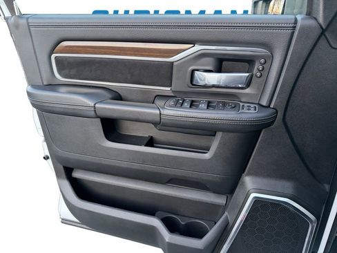 Used 2024 RAM 2500 Laramie image 11