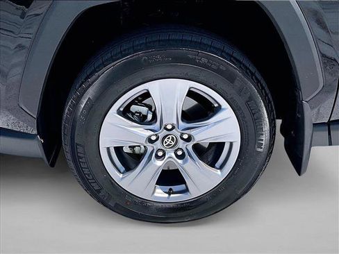 Used 2025 Toyota RAV4 XLE w/ Convenience Package FWD image 10