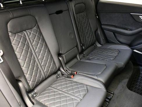 New 2026 Audi SQ8 Prestige image 51