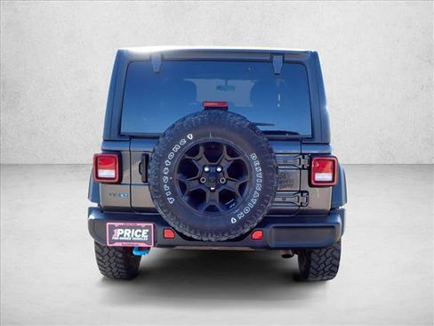 Used 2023 Jeep Wrangler Unlimited image 3