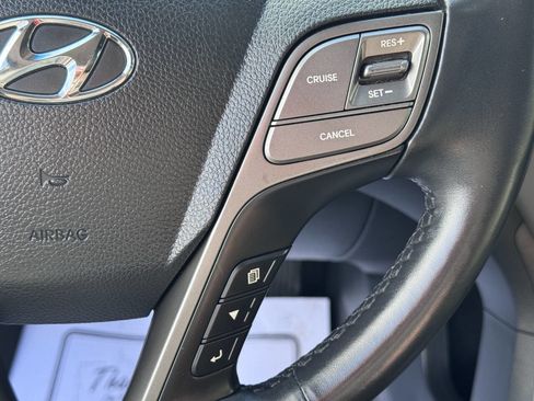 Used 2017 Hyundai Santa Fe Sport image 25