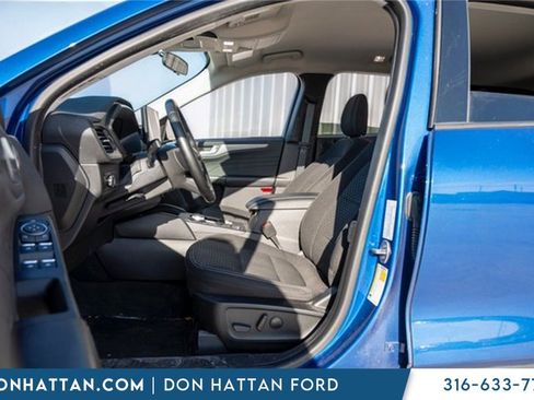 Used 2023 Ford Escape Active w/ Tech Pack #2 image 5