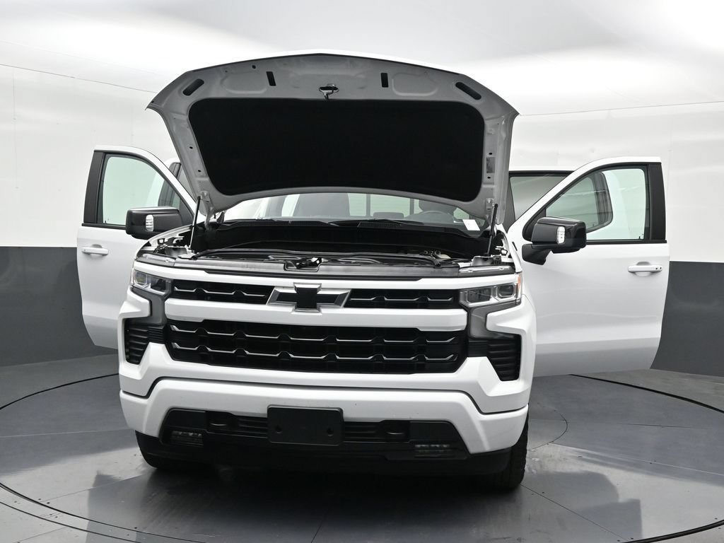 Used 2023 Chevrolet Silverado 1500 RST AWD/4WD image 36
