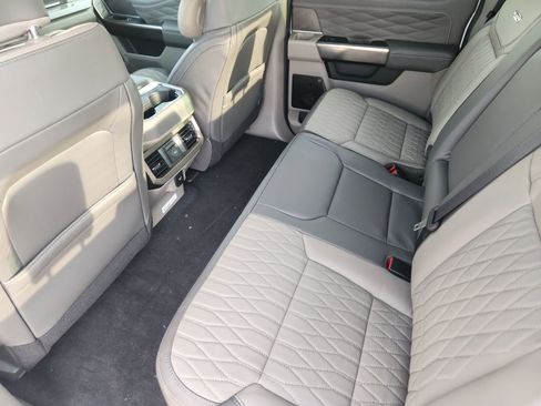 New 2026 Ford F350 Platinum w/ Platinum Plus Package image 25