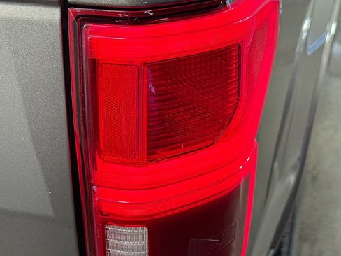 Used 2018 Ford F150 Lariat w/ Equipment Group 502A Luxury image 30