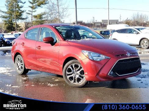 Used 2019 Toyota Yaris L image 1