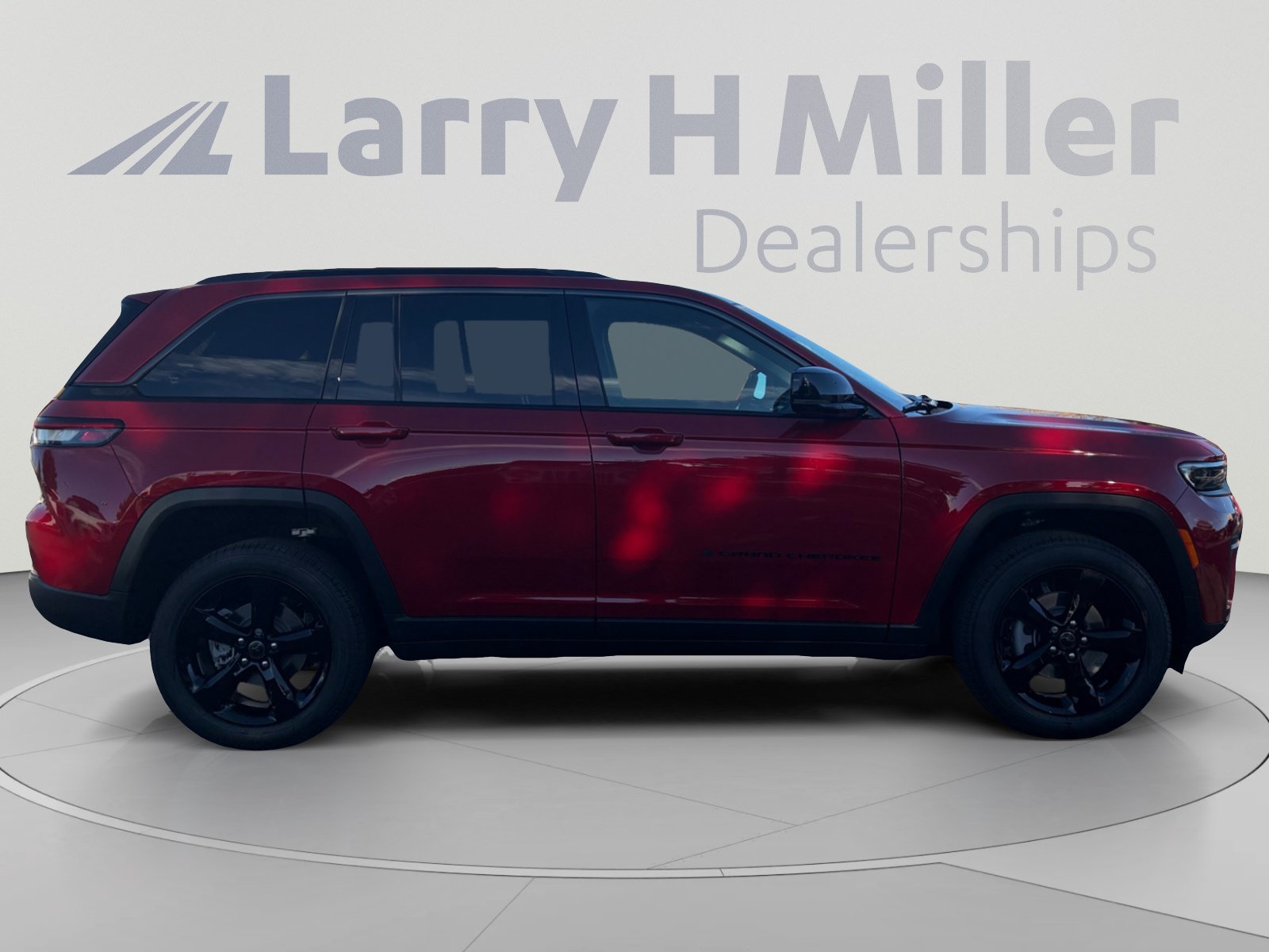 New 2027 Jeep Grand Cherokee Limited AWD/4WD image 6
