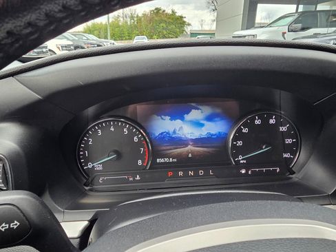 Used 2021 Ford Explorer XLT w/ Equipment Group 202A image 27