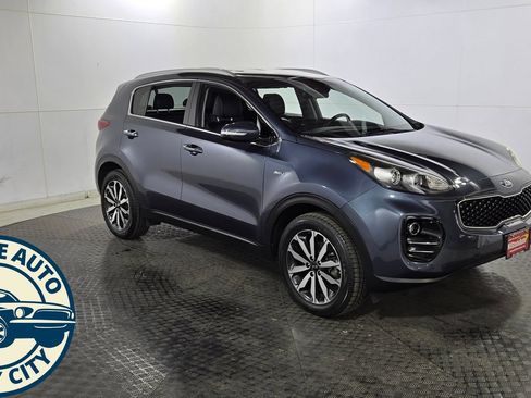 Used 2019 Kia Sportage EX AWD/4WD image 1