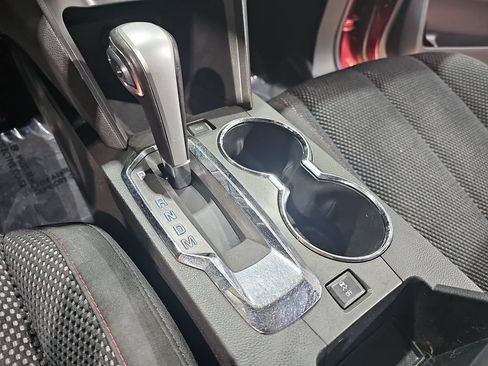 Used 2010 Chevrolet Equinox LT w/ Vehicle Interface Package FWD image 26