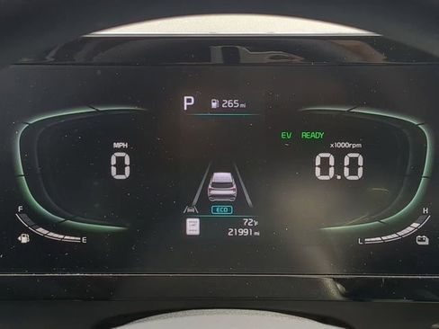 Used 2024 Kia Sportage LX image 30