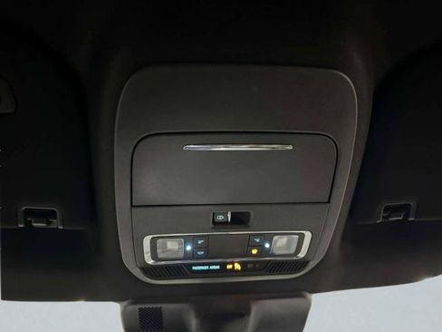 Used 2023 Ford F150 Lariat w/ Equipment Group 502A High AWD/4WD image 38