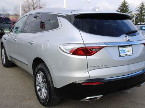 Used 2022 Buick Enclave Premium image 5