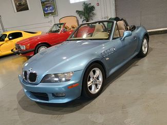 Used 2000 BMW Z3 2.5i RWD video 1