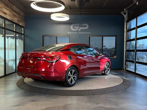 Used 2020 Nissan Sentra SV w/ Electronics Package FWD image 3