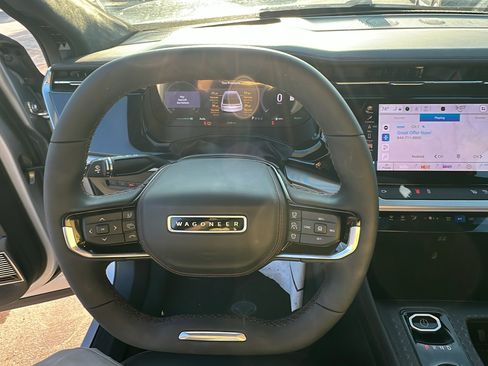 Used 2024 Jeep Wagoneer Launch Edition w/ Trailer Tow Group image 27