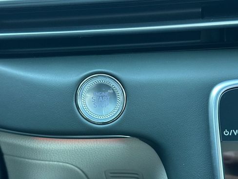 New 2026 Genesis GV80 2.5T Select image 23