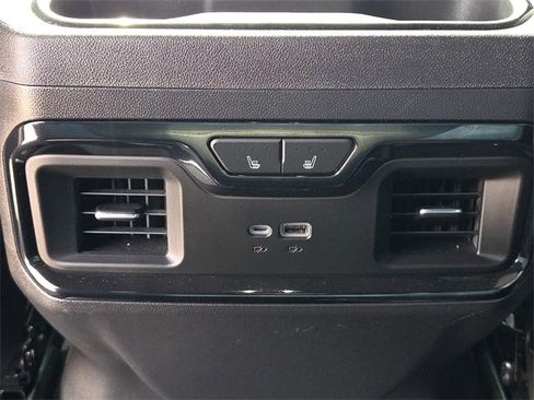 Used 2023 Chevrolet Silverado 1500 ZR2 w/ Technology Package image 16