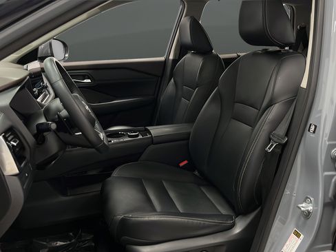 Used 2023 Nissan Rogue SL w/ SL Premium Package AWD/4WD image 9