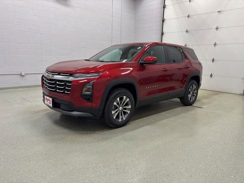 New 2026 Chevrolet Equinox LT w/ Convenience Package II AWD/4WD image 6