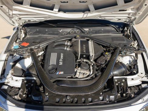 Used 2016 BMW M3 image 40