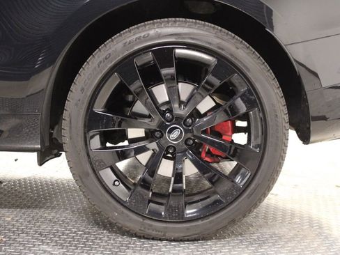 Used 2023 Land Rover Range Rover Sport SE Dynamic image 16