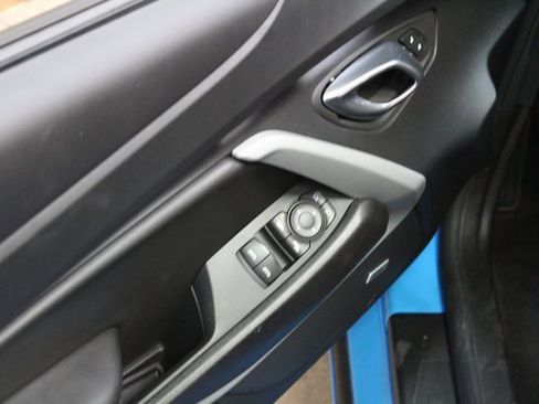 Used 2023 Chevrolet Camaro LT image 10