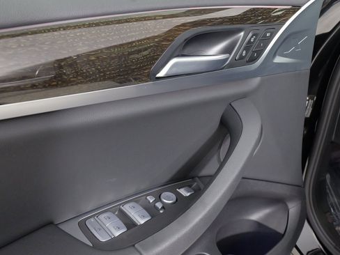 Used 2022 BMW X4 xDrive30i w/ Convenience Package image 31