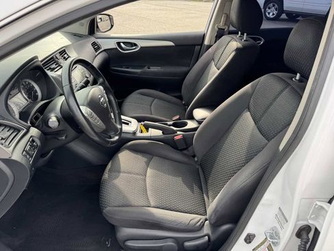 Used 2013 Nissan Sentra SR w/ Driver Pkg image 22