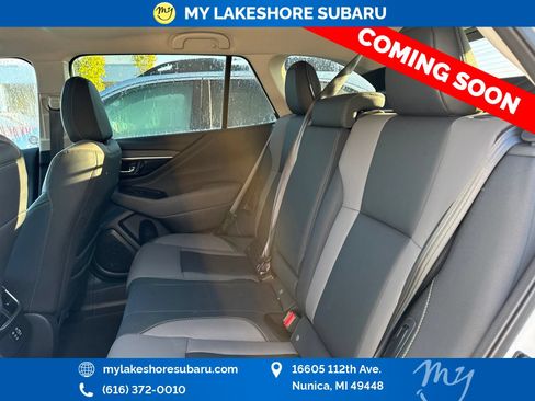 Certified 2025 Subaru Outback Onyx Edition AWD/4WD image 10