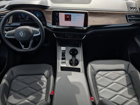 New 2026 Volkswagen Atlas SE AWD/4WD image 8