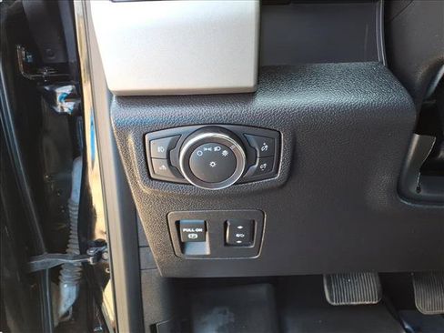 Used 2018 Ford F150 Lariat AWD/4WD image 21