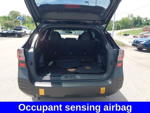 Used 2025 Subaru Outback Wilderness AWD/4WD image 17