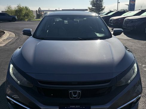 Used 2020 Honda Civic EX image 2
