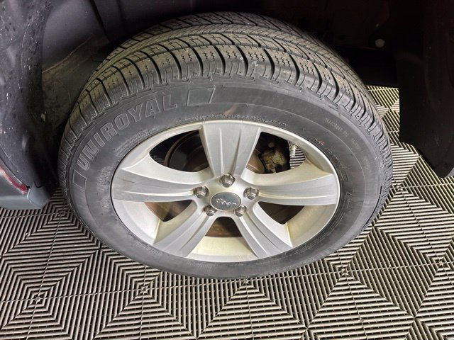 Used 2011 Jeep Patriot Latitude AWD/4WD image 39
