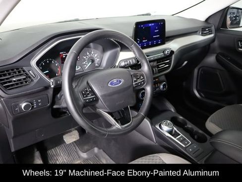 Used 2022 Ford Escape SE w/ SE Sport Appearance Package FWD image 24