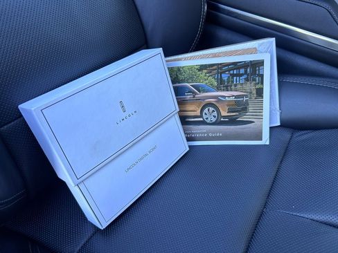 Used 2025 Lincoln Navigator Reserve w/ Jet Appearance Package AWD/4WD image 59